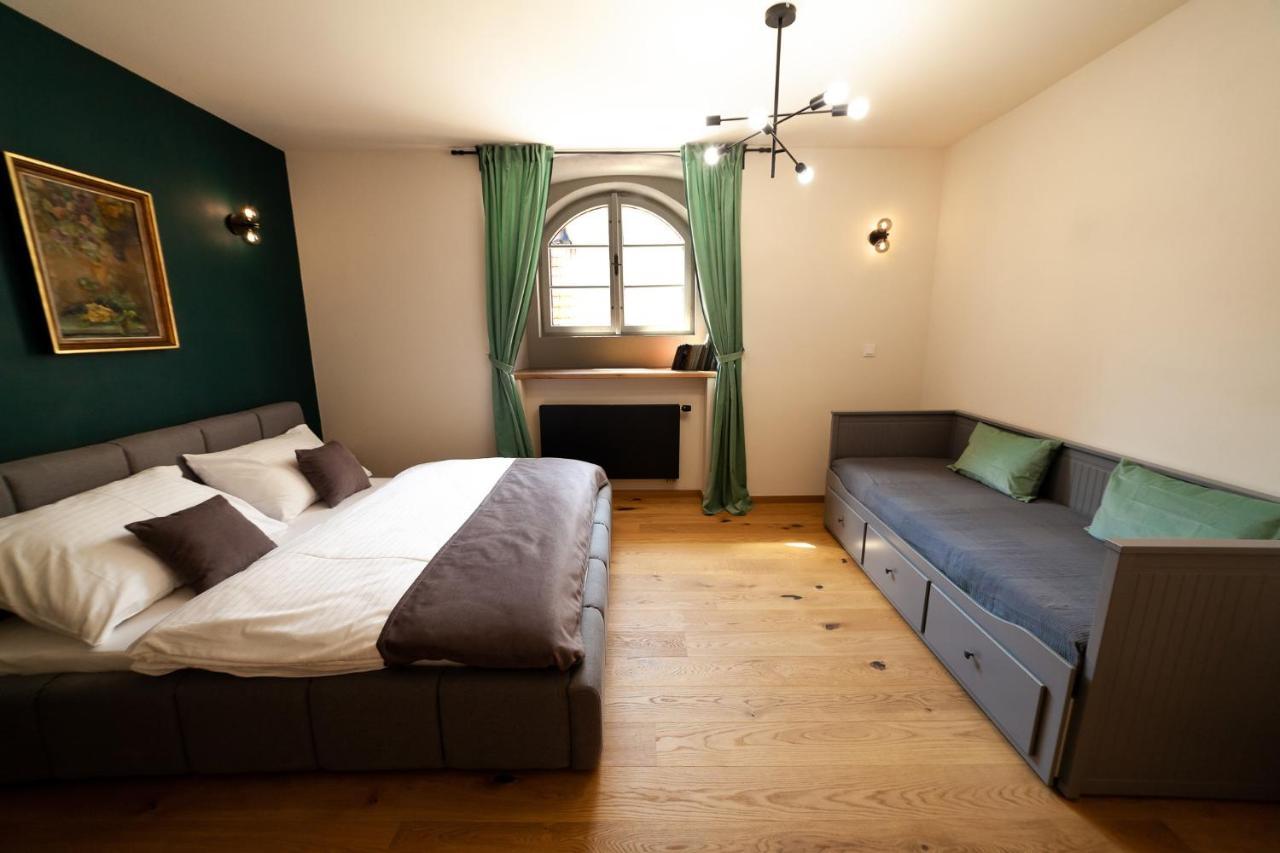 Apartmany Dacicky 1 Кутна Гора Екстер'єр фото