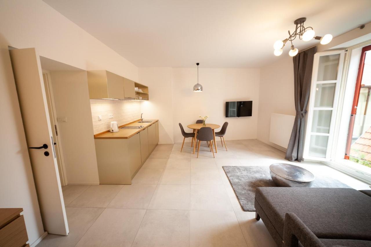 Apartmany Dacicky 1 Кутна Гора Екстер'єр фото